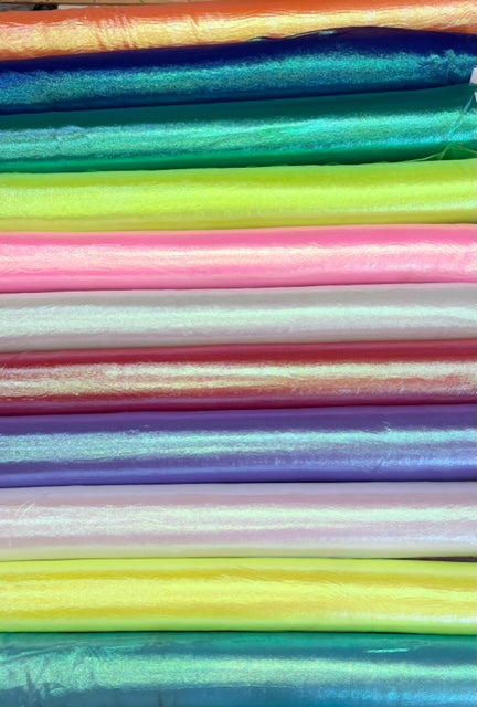Crystal Sheer Iridescent Organza Fabric_ Lavender Iridescent Fabric